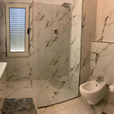Diamond Hotel 4*