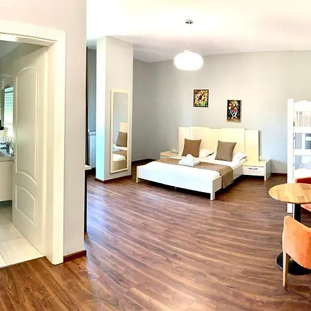 Diamond Hotel