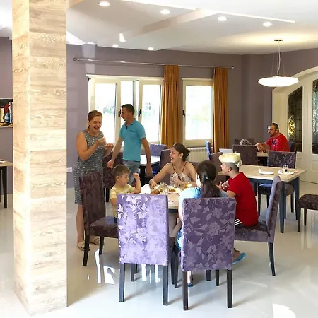 Hotel Diamond 4*