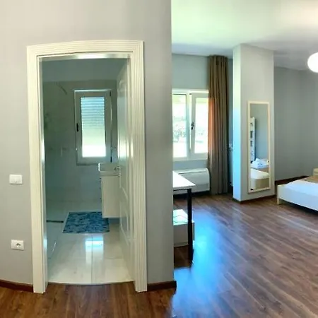 Diamond Hotel 4*