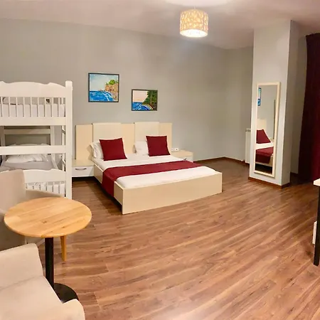 Diamond Hotel 4*