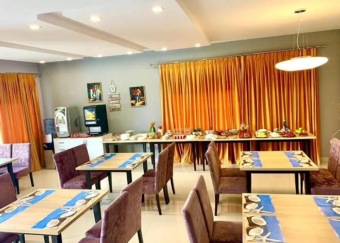 Diamond Hotel 4*